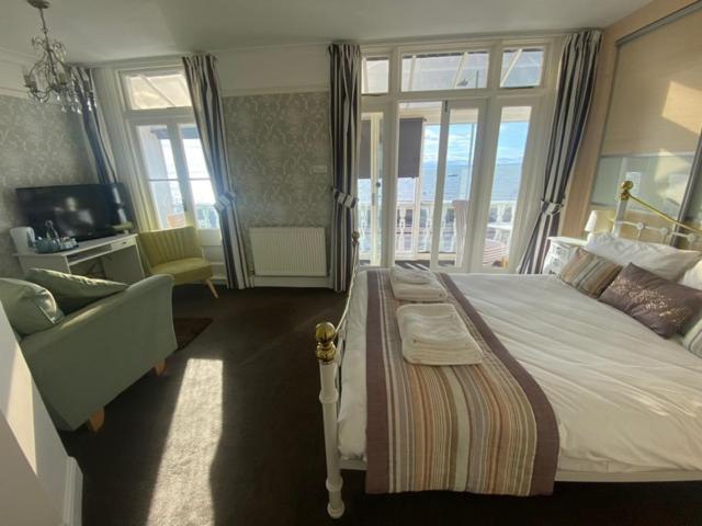 Pebbles Guest House Саутенд-он-Сі Екстер'єр фото